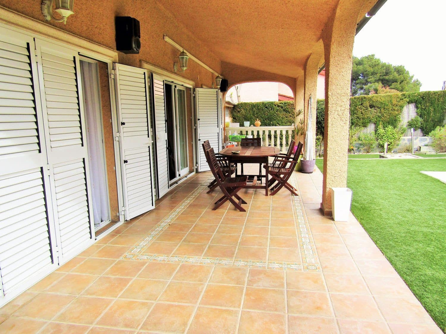5 soveværelse Villa til leje i San Antonio de Benageber med swimmingpool garage - € 2.500 (Ref: 9856328)