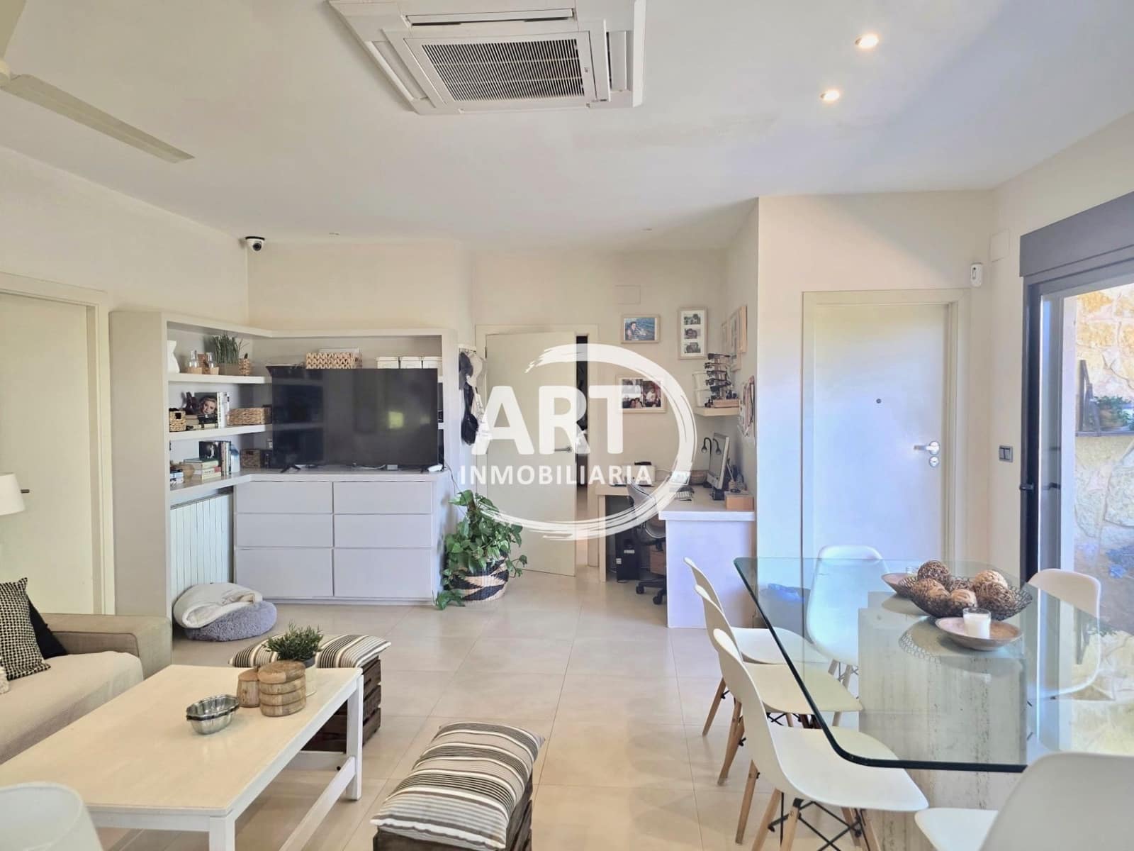 4 bedroom Villa for sale in Betera with pool garage - € 2,250,000 (Ref: 9864012)