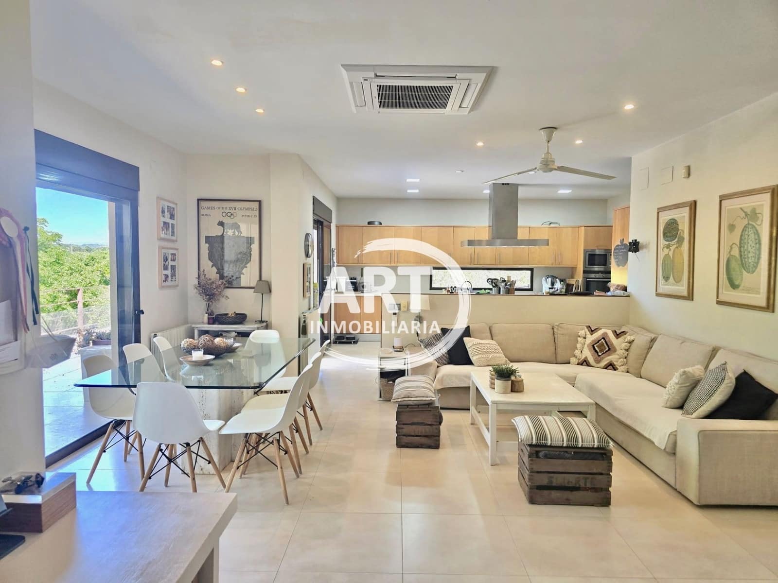 4 bedroom Villa for sale in Betera with pool garage - € 2,250,000 (Ref: 9864012)
