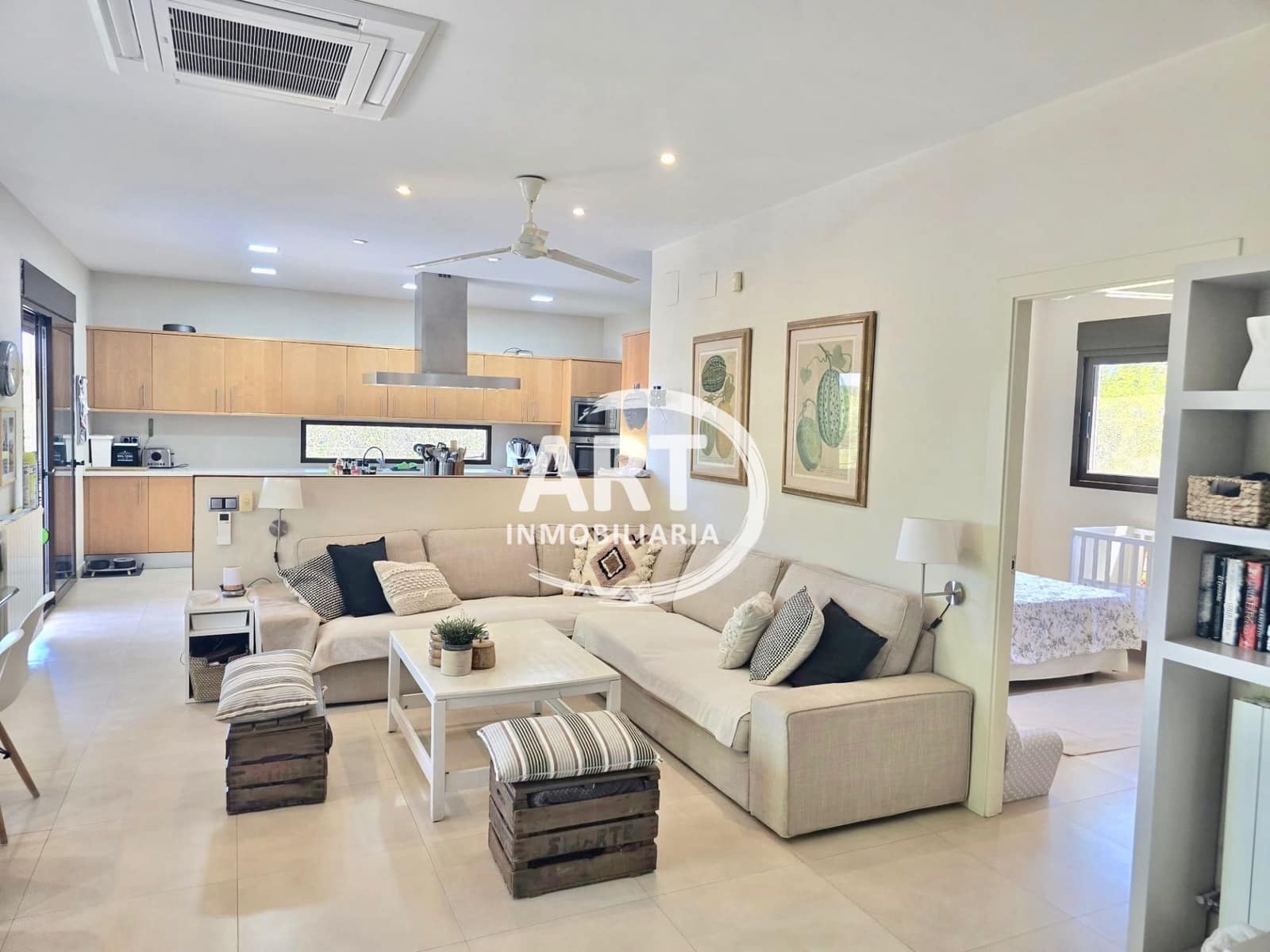 4 bedroom Villa for sale in Betera with pool garage - € 2,250,000 (Ref: 9864012)
