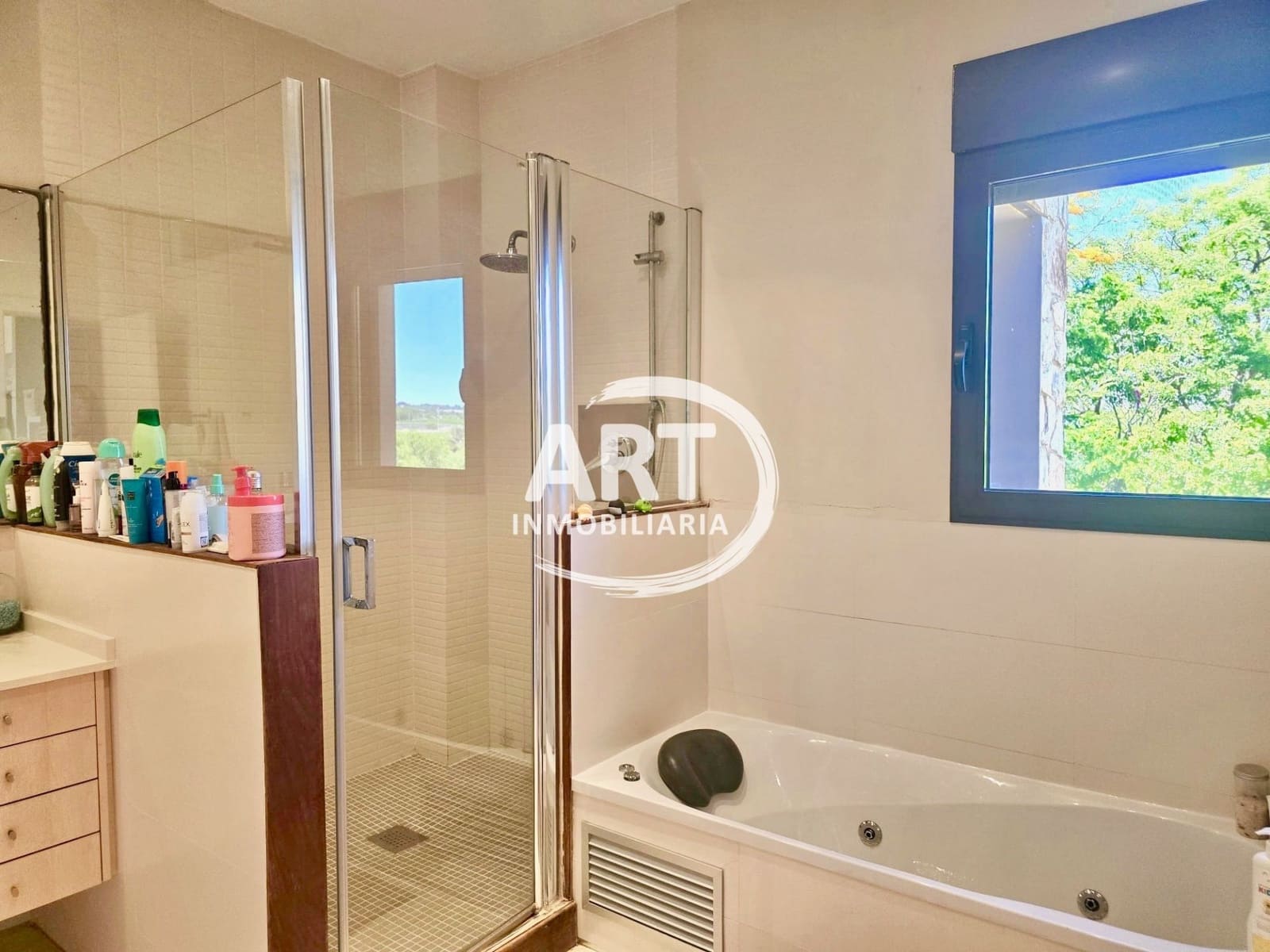 4 bedroom Villa for sale in Betera with pool garage - € 2,250,000 (Ref: 9864012)