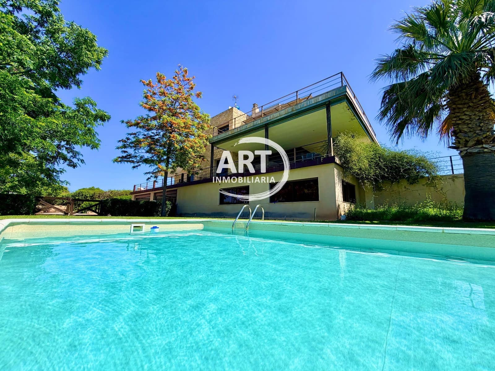 4 bedroom Villa for sale in Betera with pool garage - € 2,250,000 (Ref: 9864012)