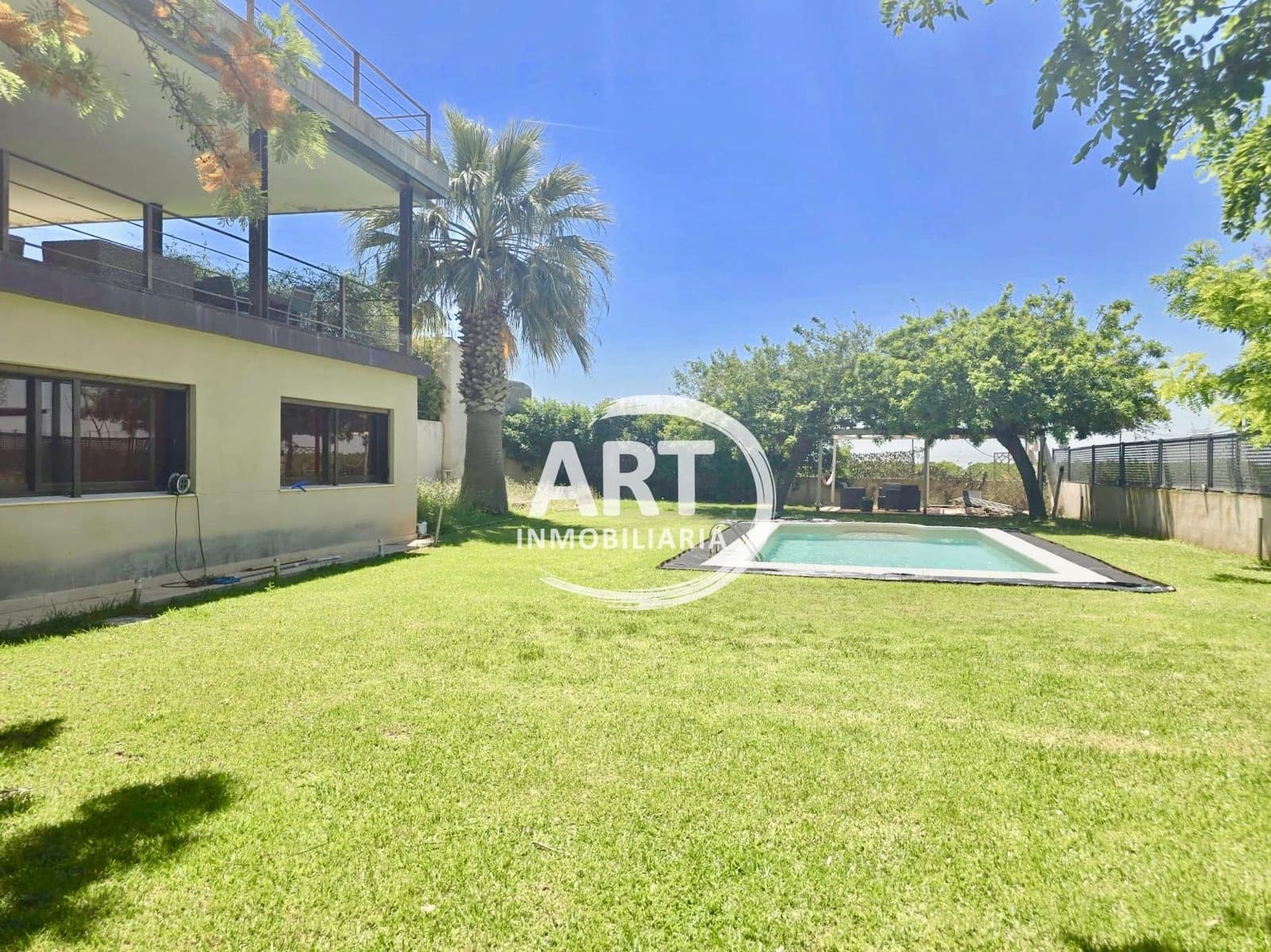 4 bedroom Villa for sale in Betera with pool garage - € 2,250,000 (Ref: 9864012)