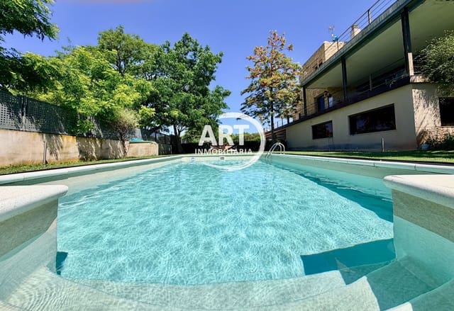 4 soveværelse Villa til salg i Bétera med swimmingpool garage - € 2.250.000 (Ref: 9864012)