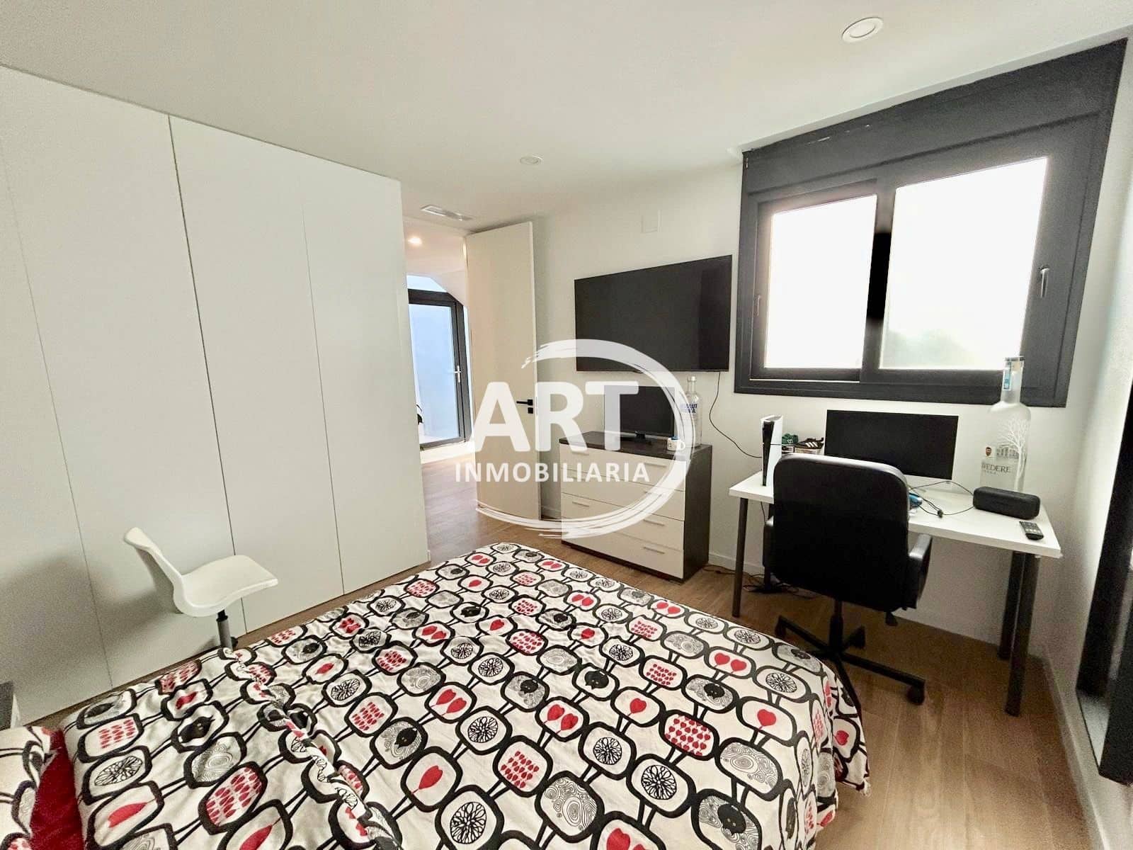 Chalet de 4 habitaciones en Bétera en venta con piscina garaje - 1.390.000 € (Ref: 9864013)