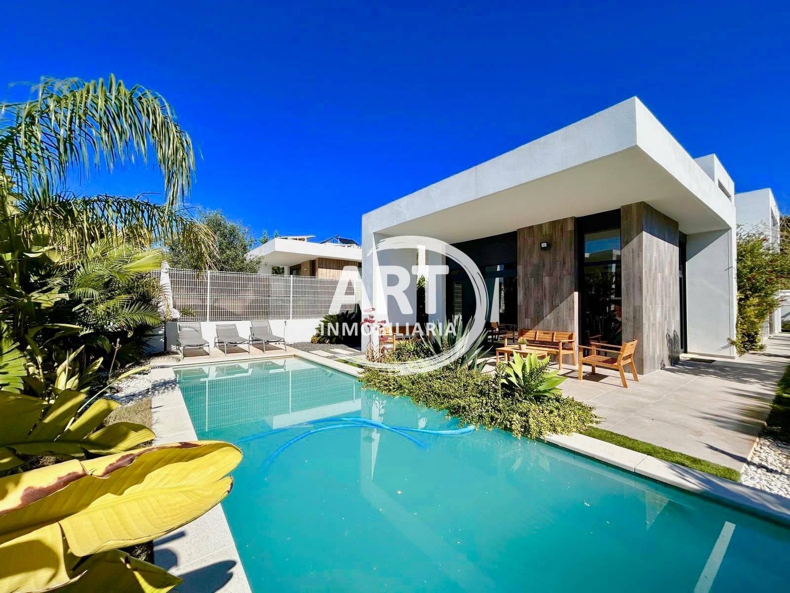 Chalet de 4 habitaciones en Bétera en venta con piscina garaje - 1.390.000 € (Ref: 9864013)