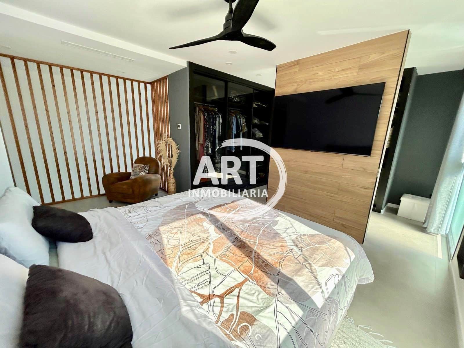 Chalet de 4 habitaciones en Bétera en venta con piscina garaje - 1.390.000 € (Ref: 9864013)