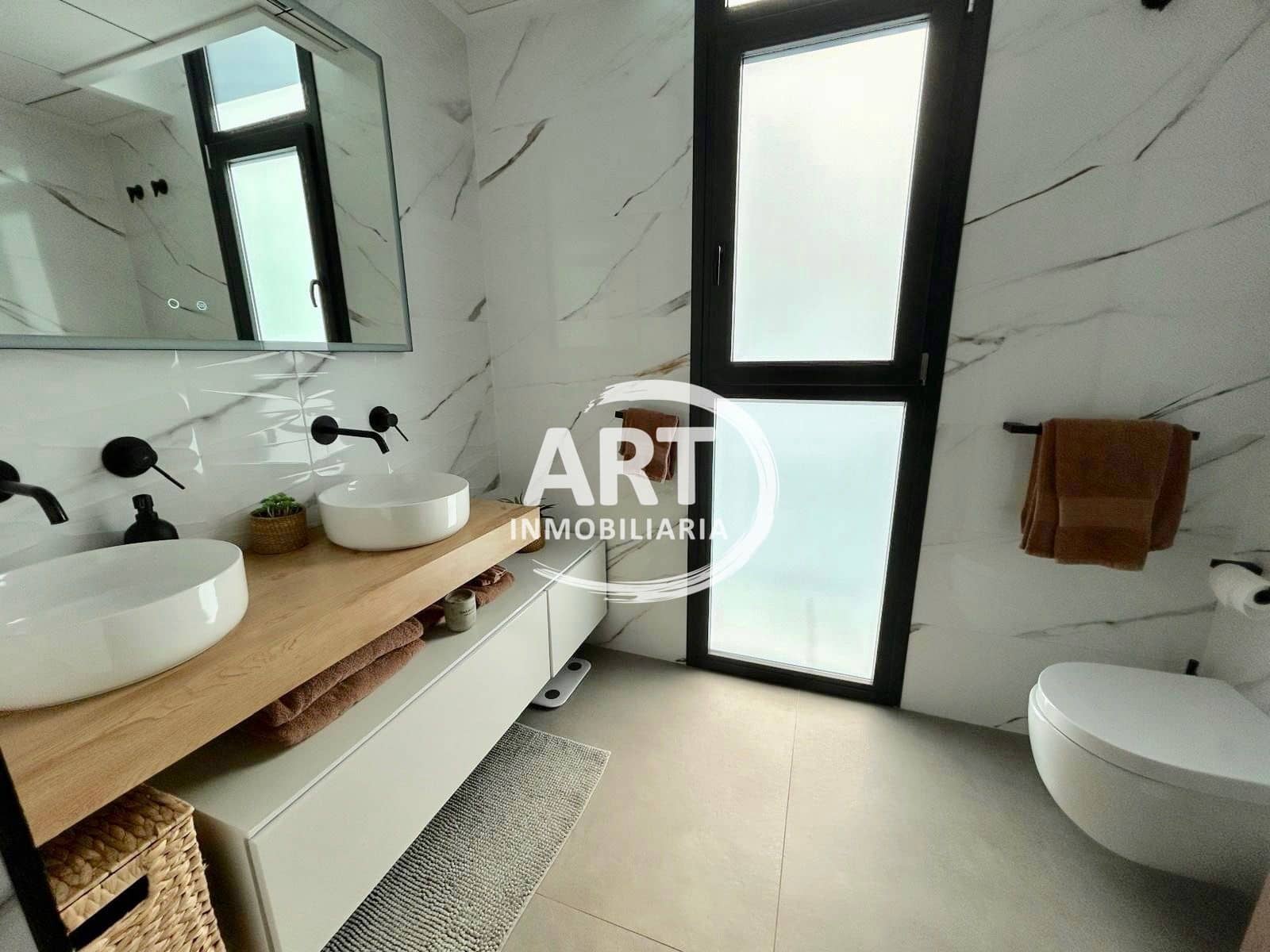 Chalet de 4 habitaciones en Bétera en venta con piscina garaje - 1.390.000 € (Ref: 9864013)