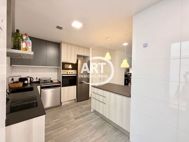 2 soveværelse Lejlighed til salg i L'Eliana - € 350.000 (Ref: 9868160)