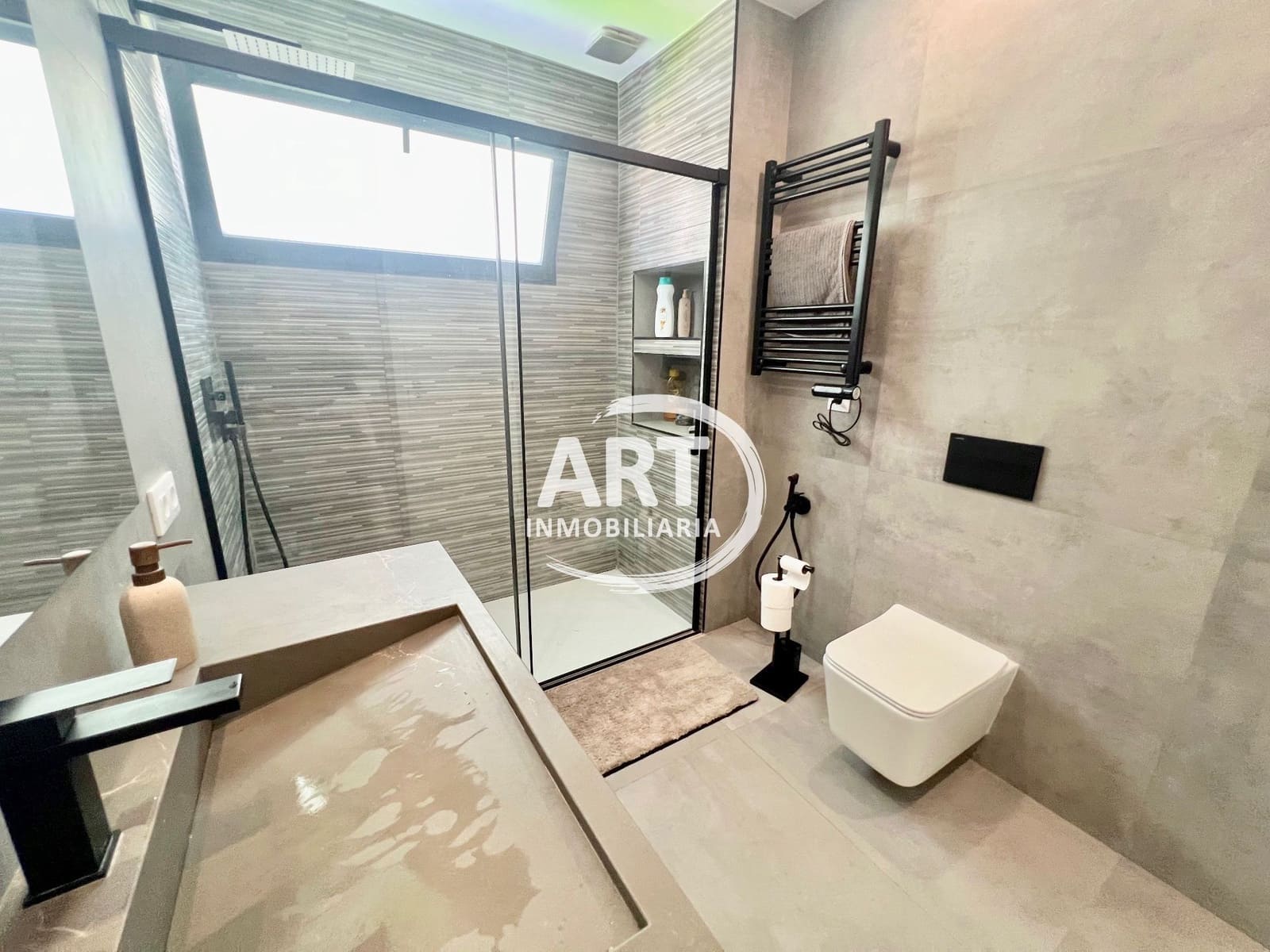 4 slaapkamer Villa te koop in Betera met zwembad garage - € 950.000 (Ref: 9868161)