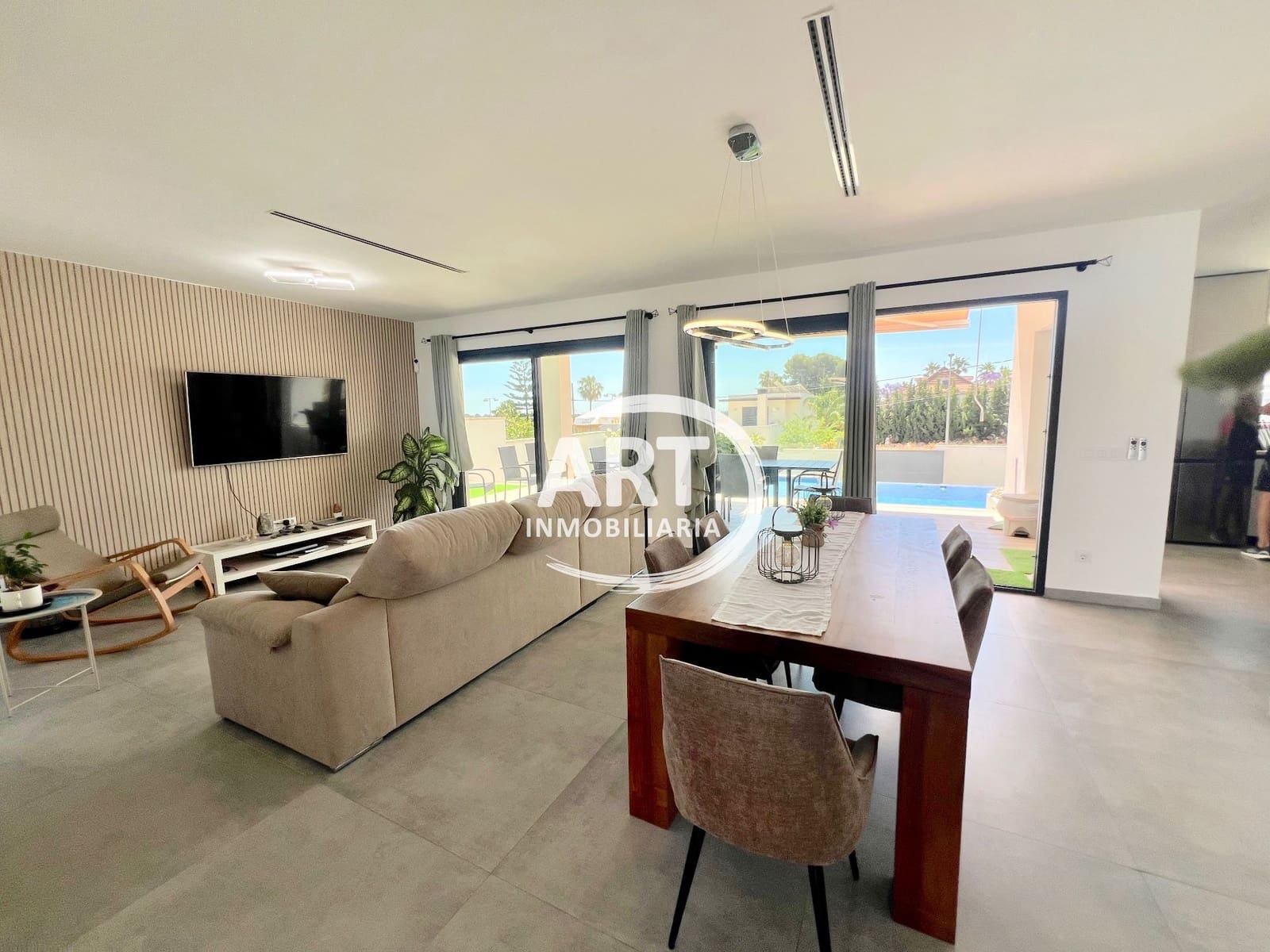 4 slaapkamer Villa te koop in Betera met zwembad garage - € 950.000 (Ref: 9868161)