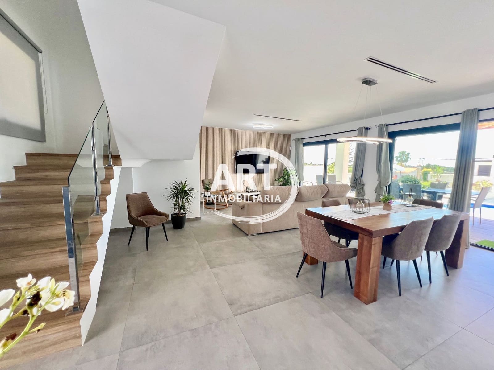 4 slaapkamer Villa te koop in Betera met zwembad garage - € 950.000 (Ref: 9868161)