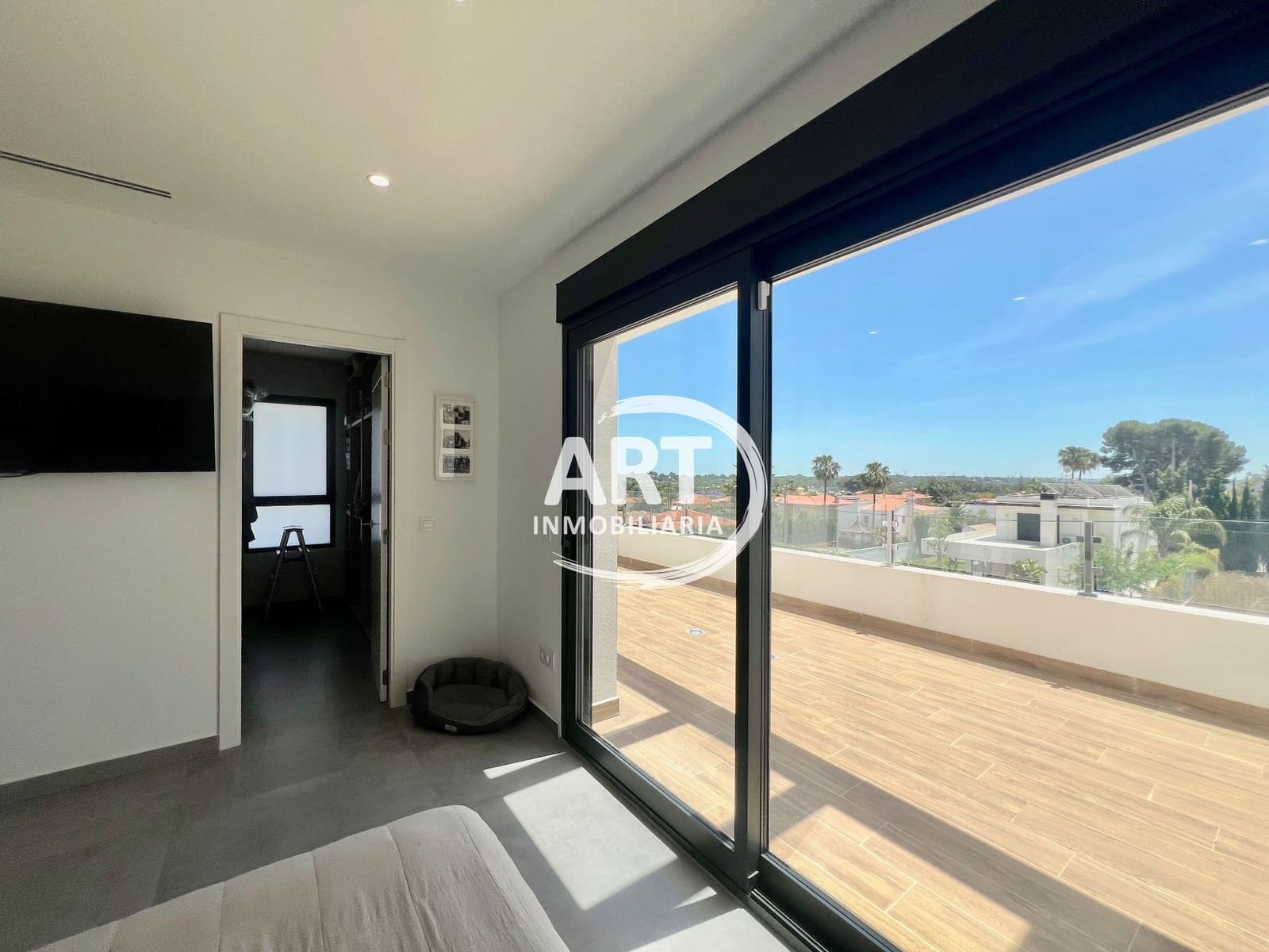 4 slaapkamer Villa te koop in Betera met zwembad garage - € 950.000 (Ref: 9868161)