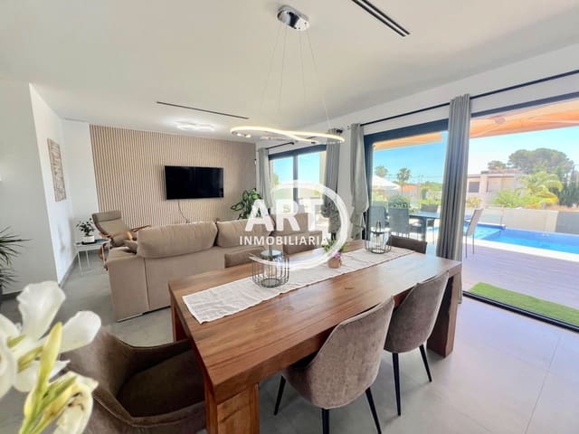 4 slaapkamer Villa te koop in Bétera met zwembad garage - € 950.000 (Ref: 9868161)