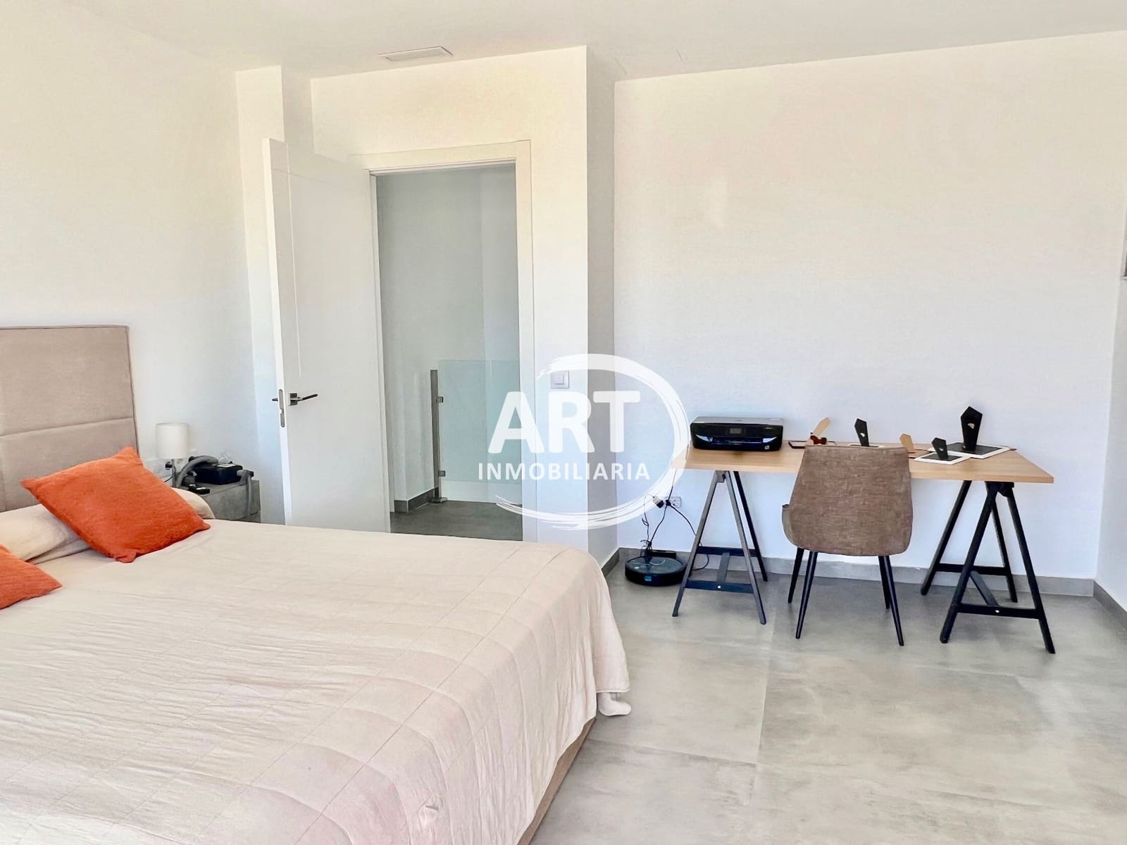 4 slaapkamer Villa te koop in Betera met zwembad garage - € 950.000 (Ref: 9868161)