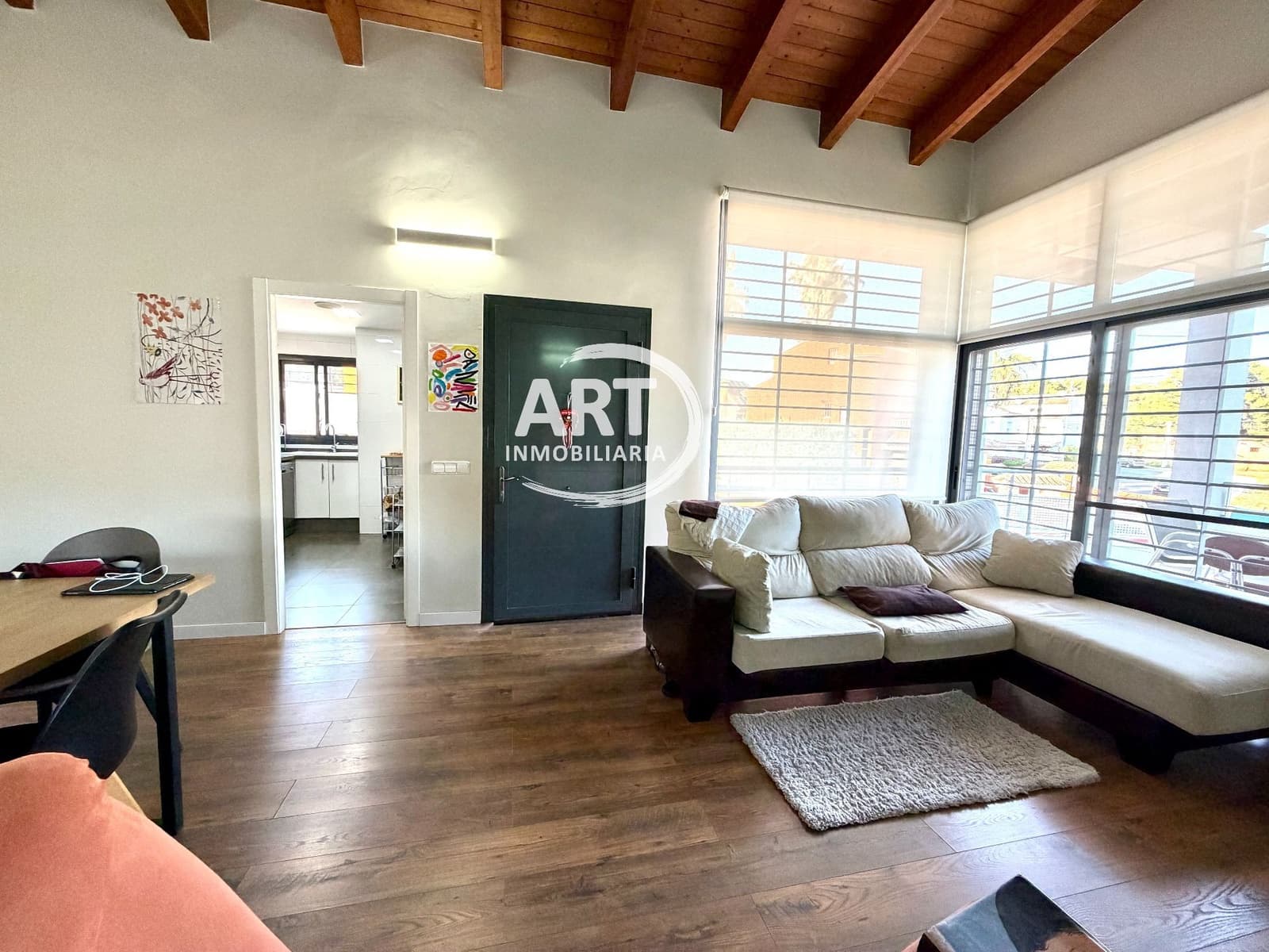 3 sovrum Villa till salu i La Pobla de Vallbona med pool garage - 460 000 € (Ref: 9869836)