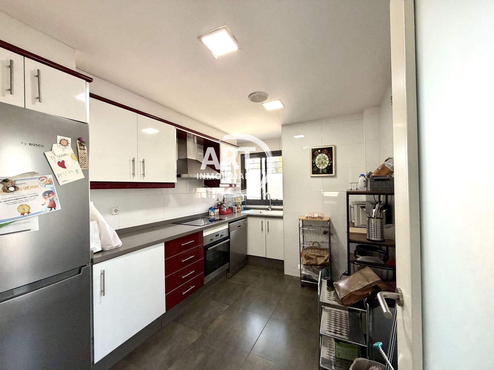 3 sovrum Villa till salu i La Pobla de Vallbona med pool garage - 460 000 € (Ref: 9869836)
