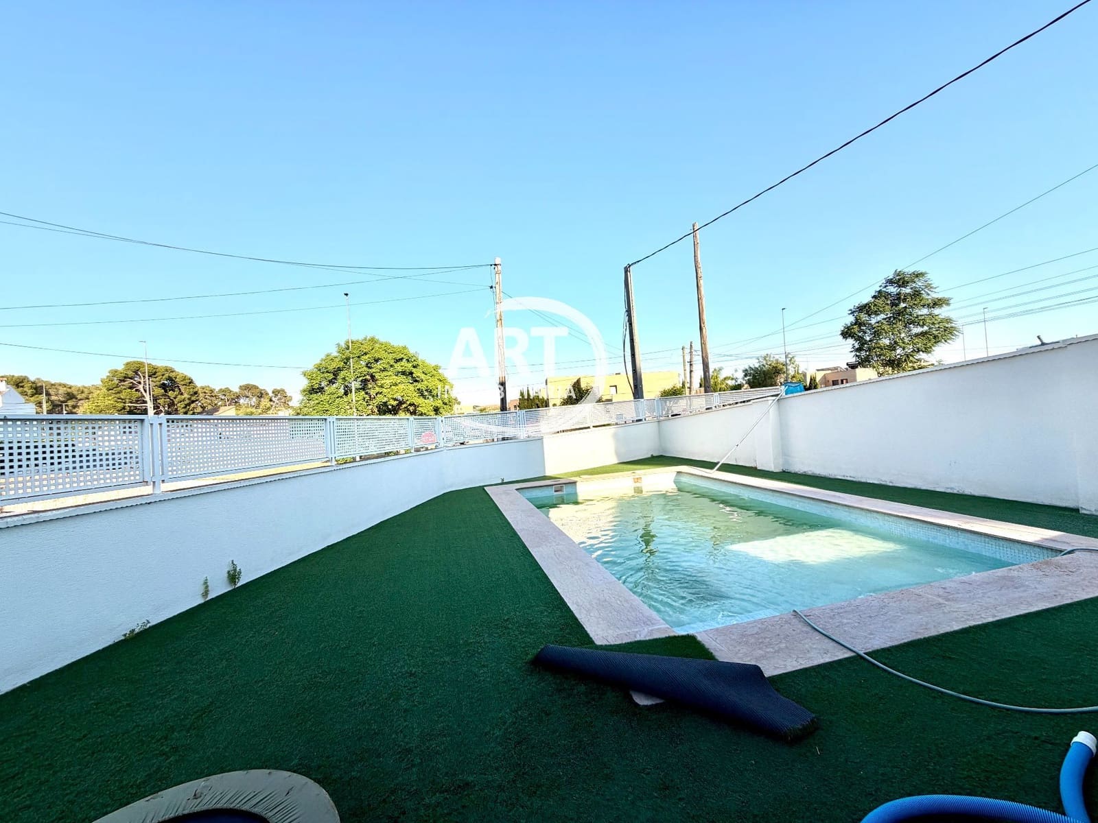 3 sovrum Villa till salu i La Pobla de Vallbona med pool garage - 460 000 € (Ref: 9869836)