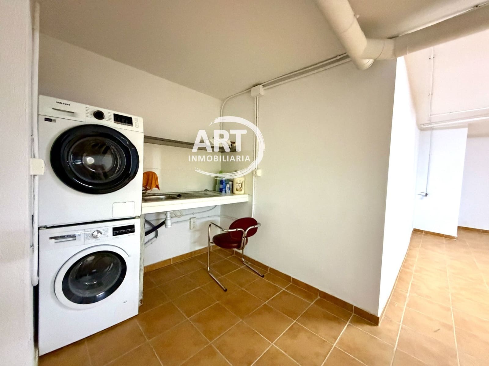 3 sovrum Villa till salu i La Pobla de Vallbona med pool garage - 460 000 € (Ref: 9869836)