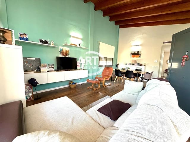 3 slaapkamer Villa te koop in La Pobla de Vallbona met zwembad garage - € 460.000 (Ref: 9869836)