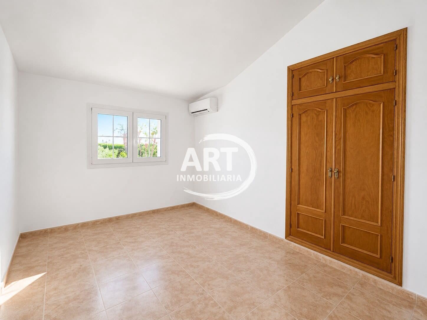 4 soverom Villa til salgs i L'Eliana med svømmebasseng garasje - € 1 200 000 (Ref: 9877880)