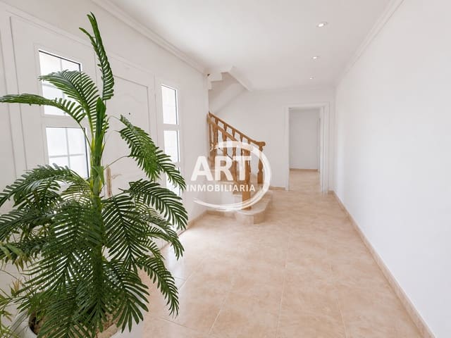 4 soverom Villa til salgs i L'Eliana med svømmebasseng garasje - € 1 200 000 (Ref: 9877880)