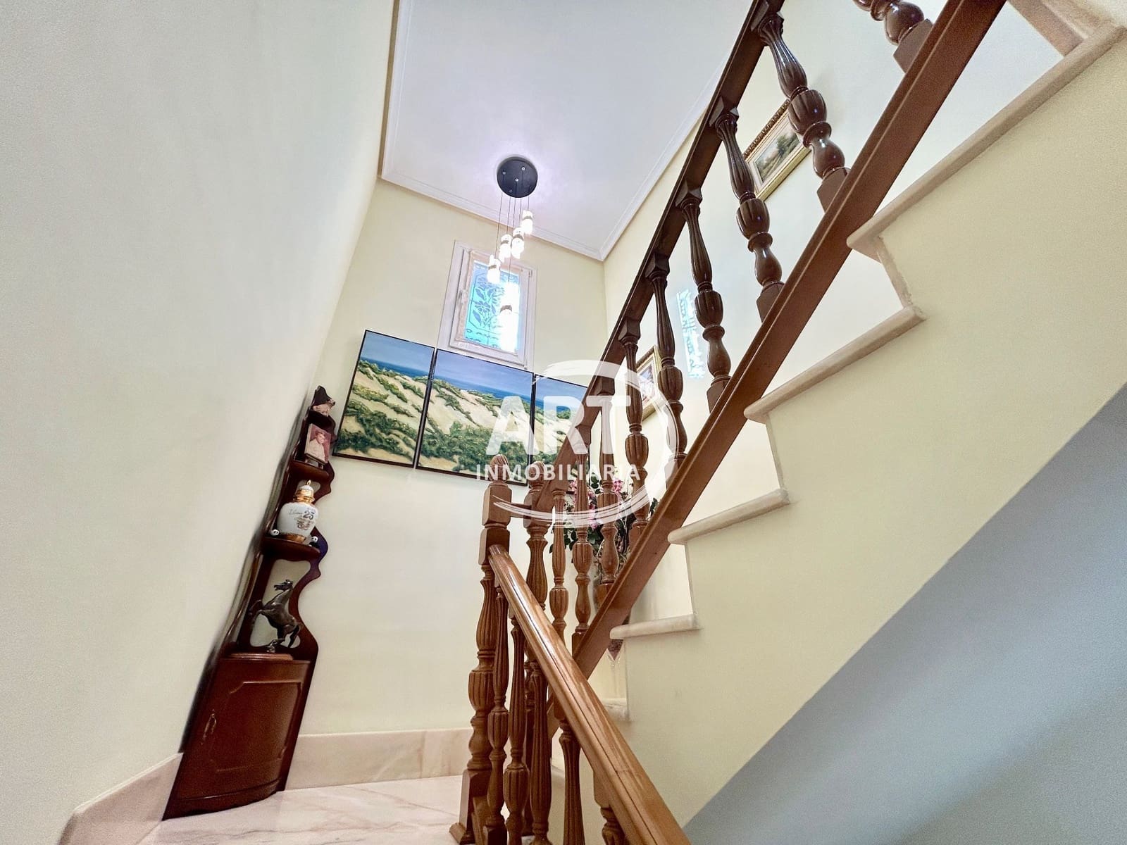 4 soverom Villa til salgs i L'Eliana med svømmebasseng garasje - € 1 200 000 (Ref: 9877880)