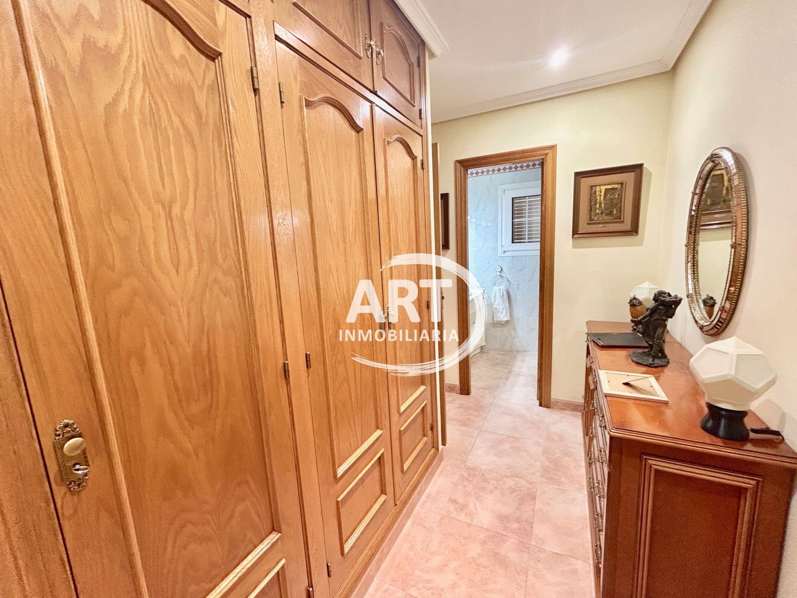 4 soverom Villa til salgs i L'Eliana med svømmebasseng garasje - € 1 200 000 (Ref: 9877880)