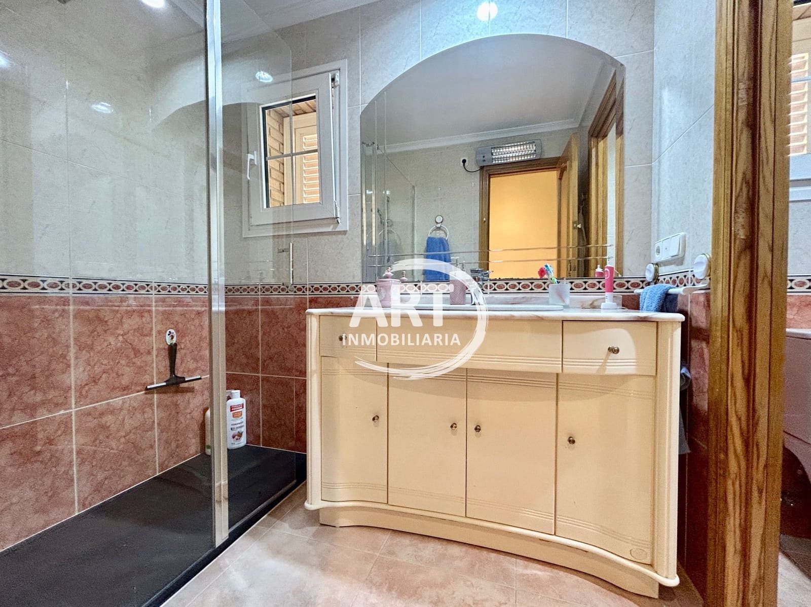 4 soverom Villa til salgs i L'Eliana med svømmebasseng garasje - € 1 200 000 (Ref: 9877880)