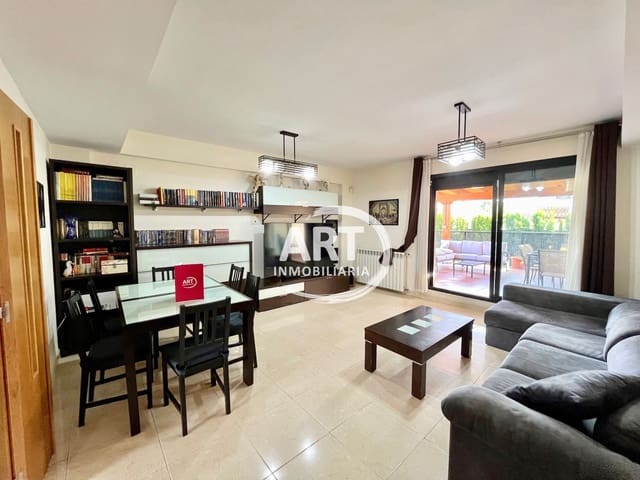 4 sypialnia Dom blizniak na sprzedaż w San Antonio de Benagéber z basenem garażem - 530 000 € (Ref: 9880552)