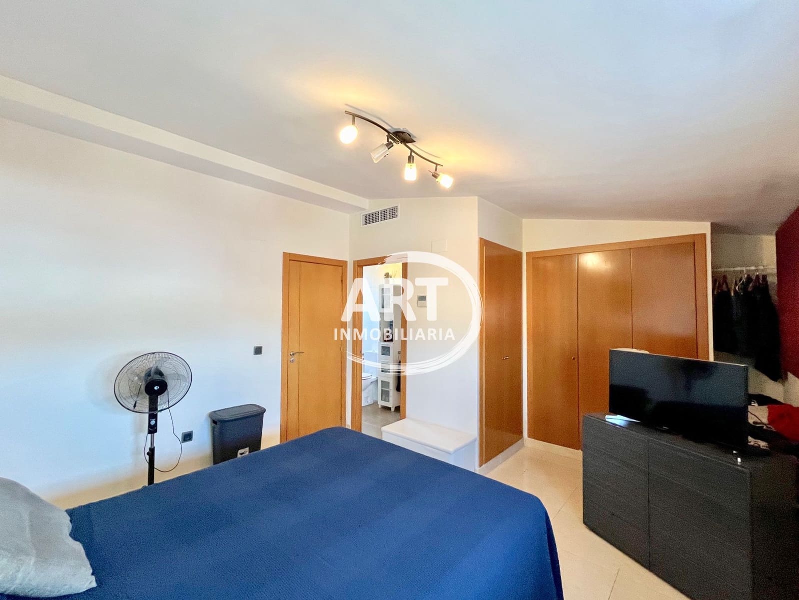 4 sypialnia Dom blizniak na sprzedaż w San Antonio de Benageber z basenem garażem - 530 000 € (Ref: 9880552)