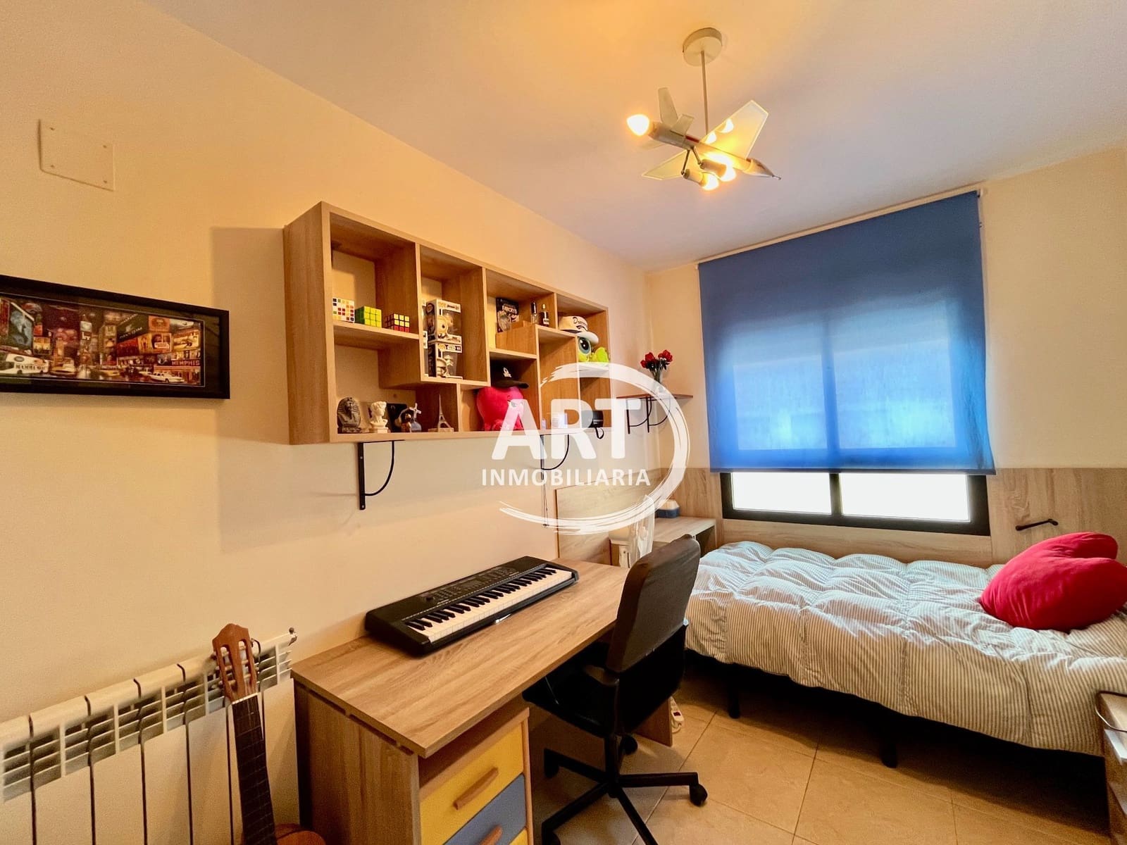 4 sypialnia Dom blizniak na sprzedaż w San Antonio de Benageber z basenem garażem - 530 000 € (Ref: 9880552)