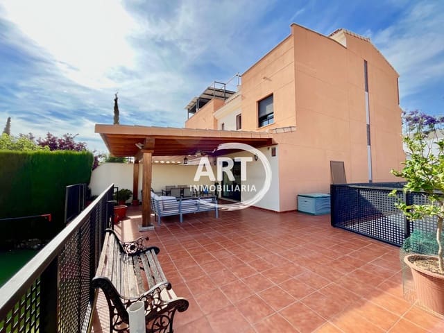 4 sypialnia Dom blizniak na sprzedaż w San Antonio de Benagéber z basenem garażem - 530 000 € (Ref: 9880552)