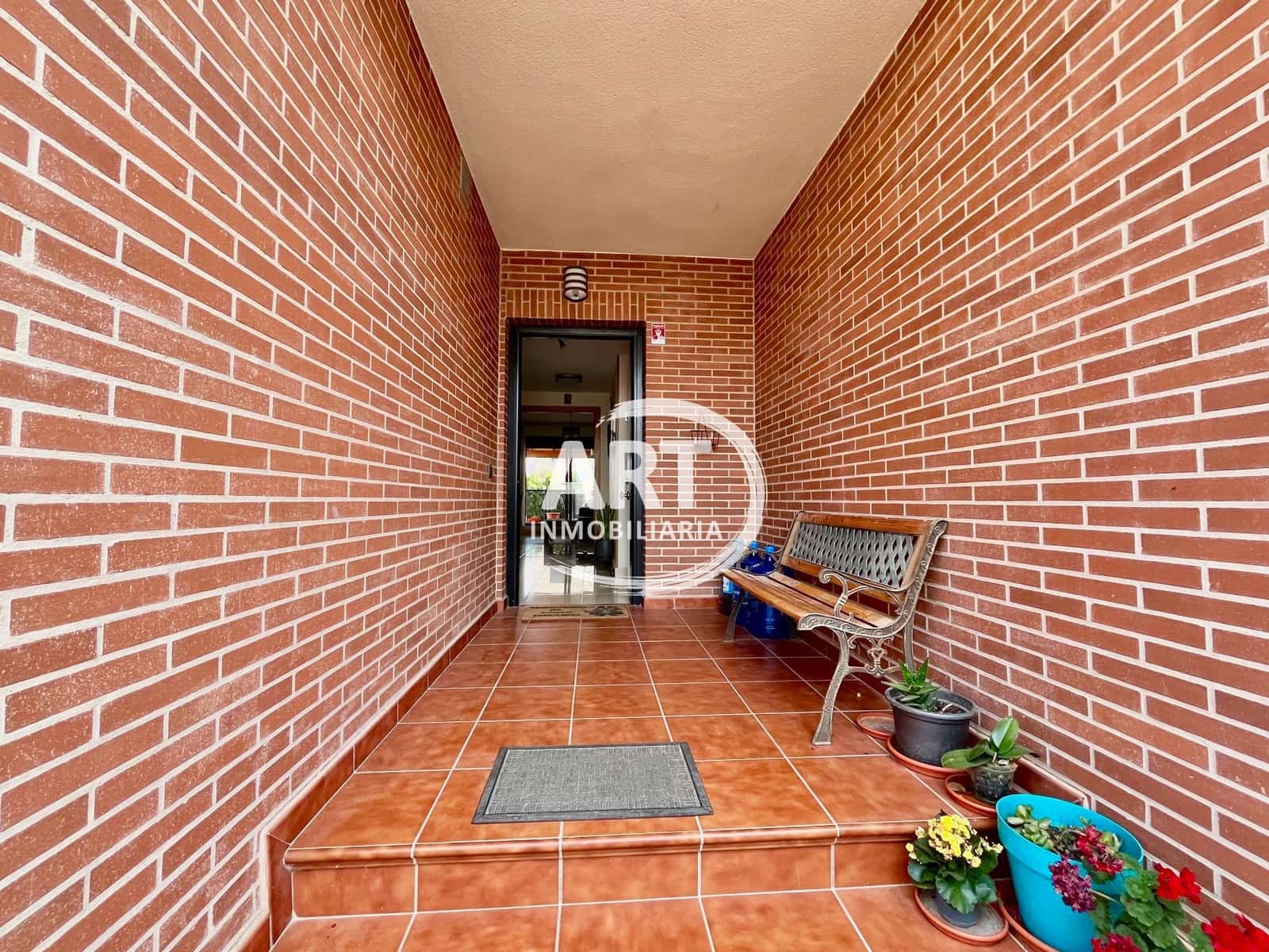 4 sypialnia Dom blizniak na sprzedaż w San Antonio de Benageber z basenem garażem - 530 000 € (Ref: 9880552)