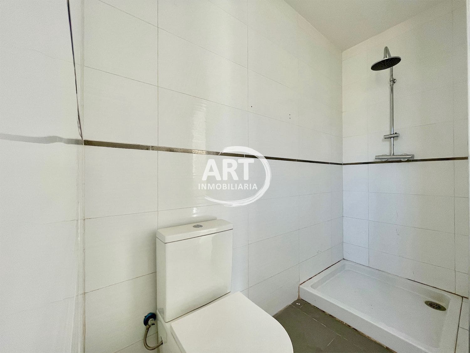 4 Zimmer Villa zu vermieten in San Antonio de Benageber mit Pool Garage - 2.800 € (Ref: 9884000)
