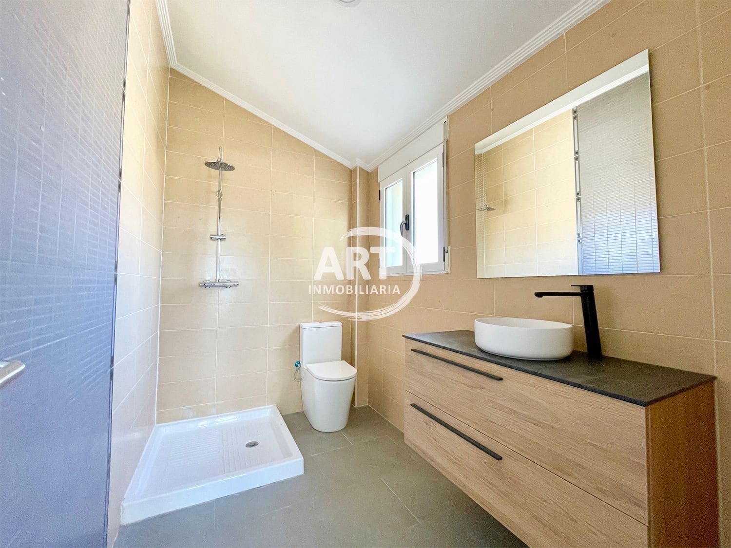 4 Zimmer Villa zu vermieten in San Antonio de Benageber mit Pool Garage - 2.800 € (Ref: 9884000)