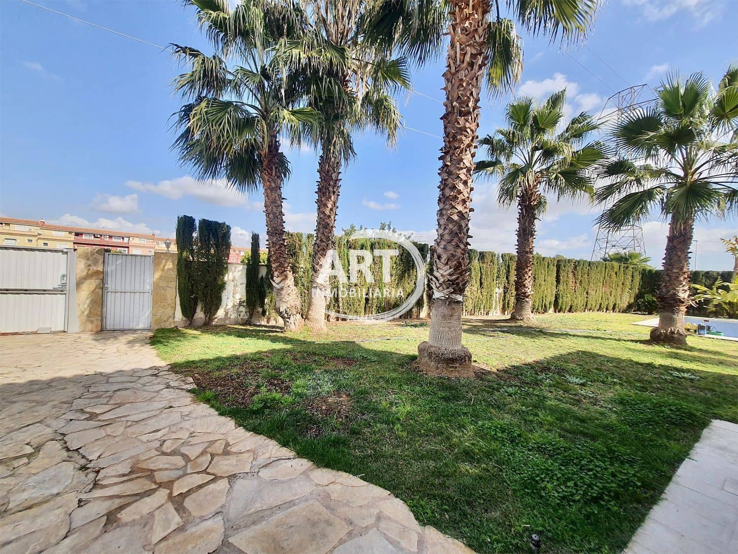 4 Zimmer Villa zu vermieten in San Antonio de Benageber mit Pool Garage - 2.800 € (Ref: 9884000)