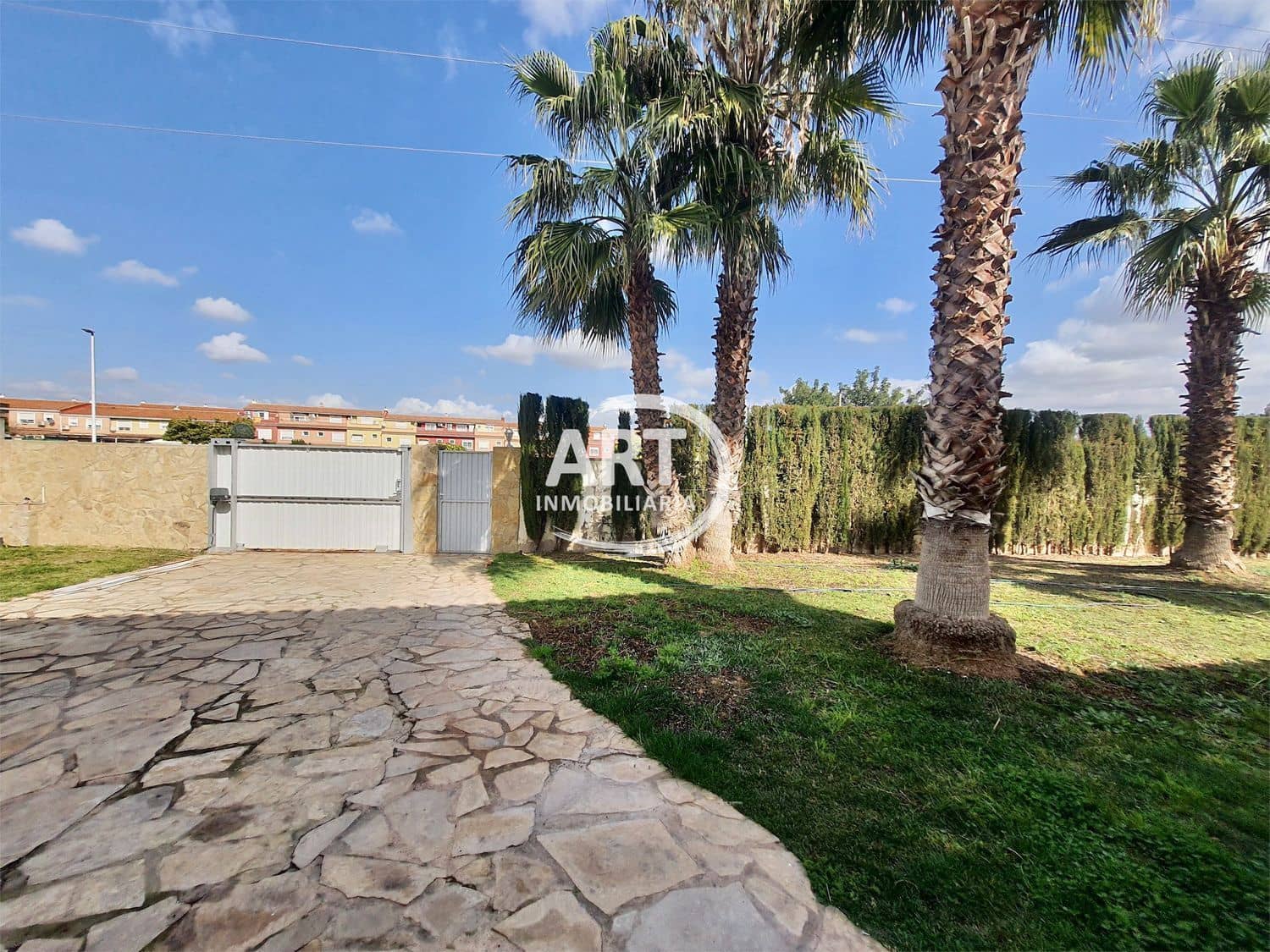 4 Zimmer Villa zu vermieten in San Antonio de Benageber mit Pool Garage - 2.800 € (Ref: 9884000)