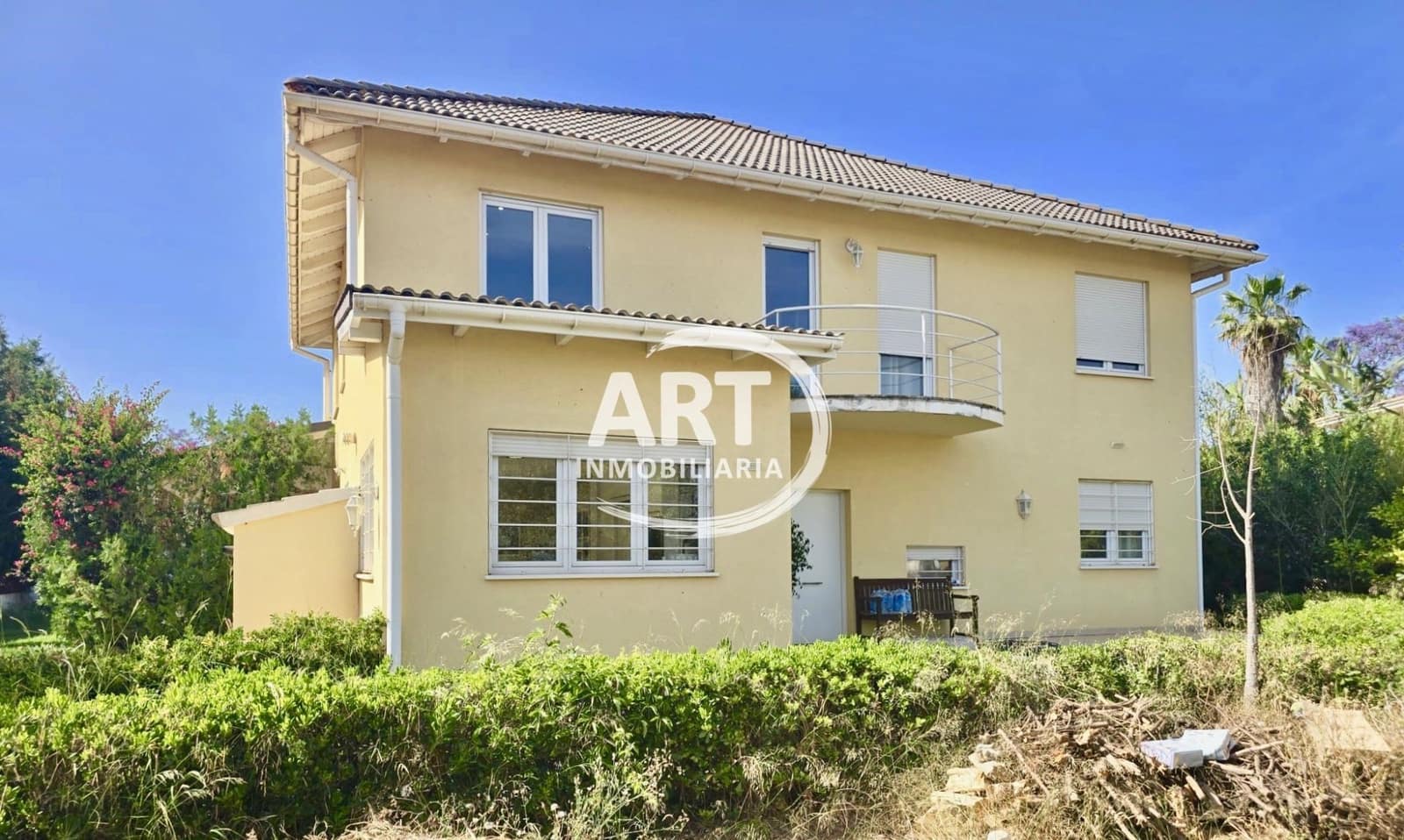 5 soverom Villa til salgs i Betera med svømmebasseng garasje - € 850 000 (Ref: 9889718)