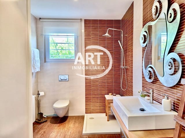 5 soverom Villa til salgs i Bétera med svømmebasseng garasje - € 850 000 (Ref: 9889718)