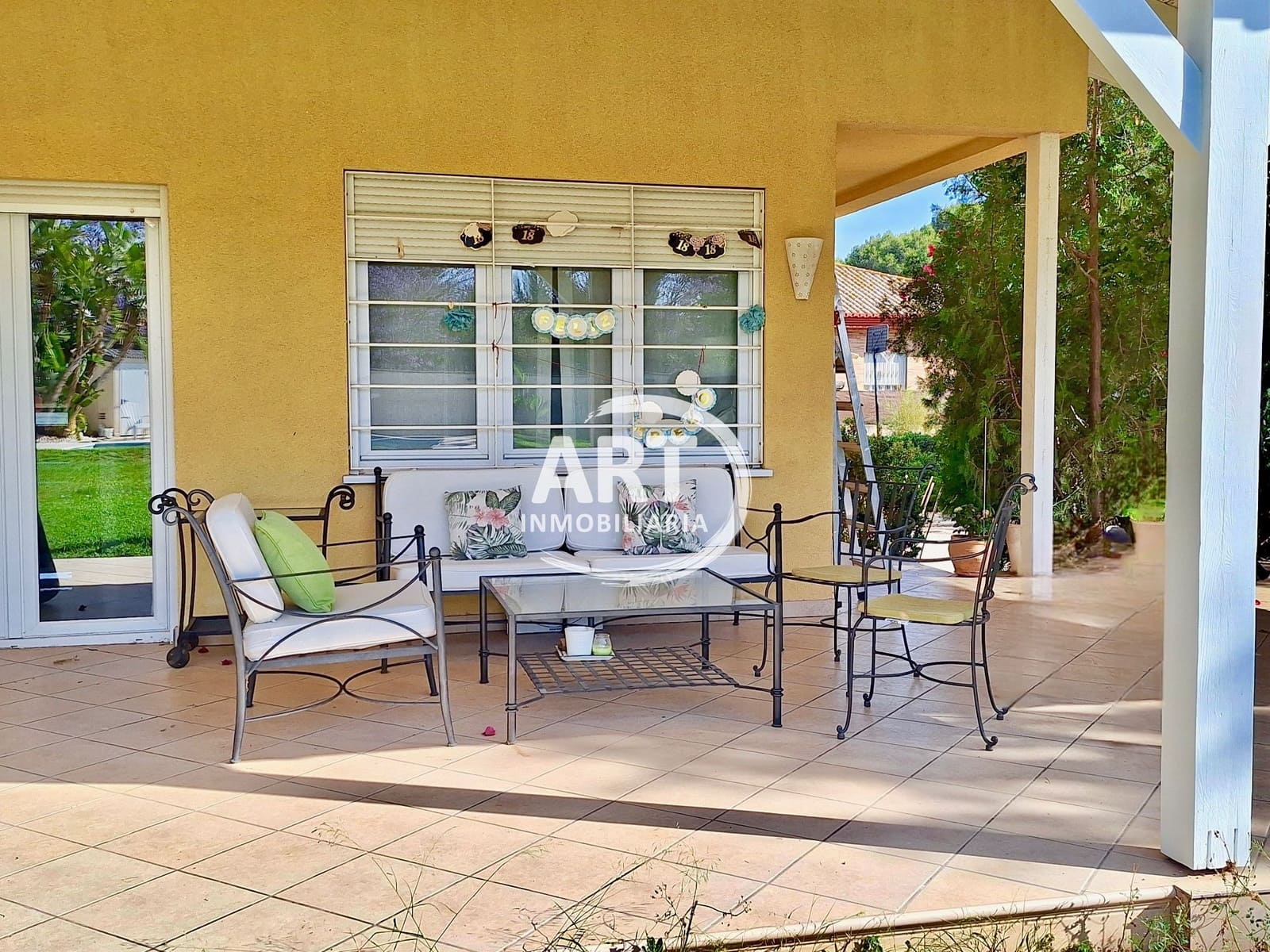 5 soverom Villa til salgs i Betera med svømmebasseng garasje - € 850 000 (Ref: 9889718)