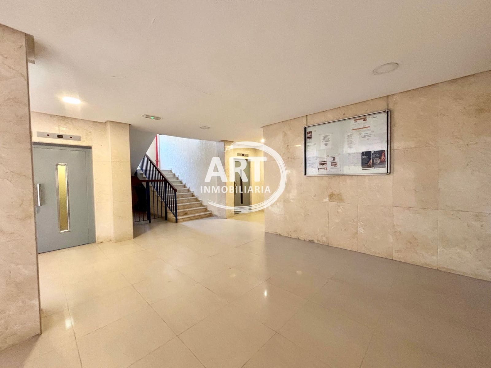2 bedroom Apartment for sale in Sueca with pool garage - € 240,000 (Ref: 9895731)