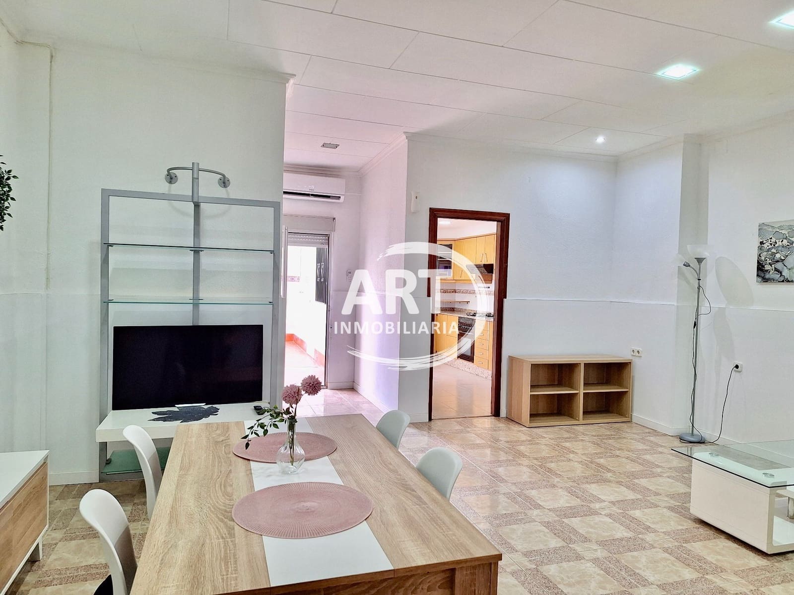 Villa/Maison de 3 chambres à louer à Valence ville - 1 650 € (Ref: 9912476)