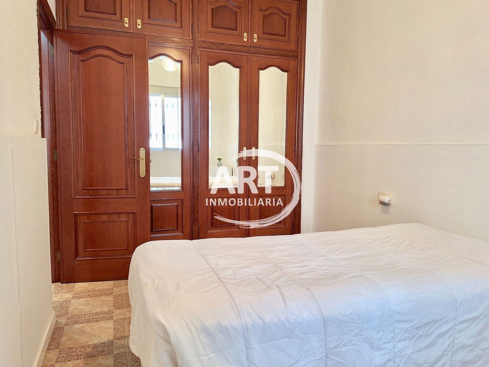 Villa/Maison de 3 chambres à louer à Valence ville - 1 650 € (Ref: 9912476)