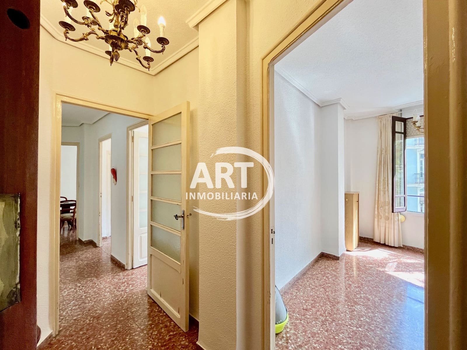 3 slaapkamer Flat te huur in Valencia stad - € 1.700 (Ref: 9919321)