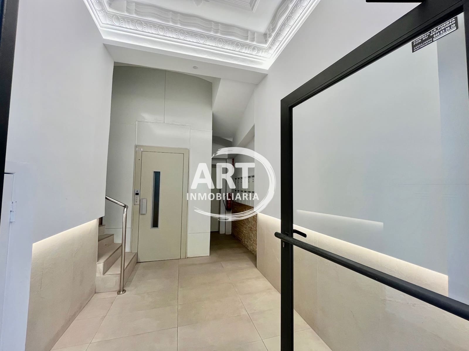 3 slaapkamer Flat te huur in Valencia stad - € 1.700 (Ref: 9919321)