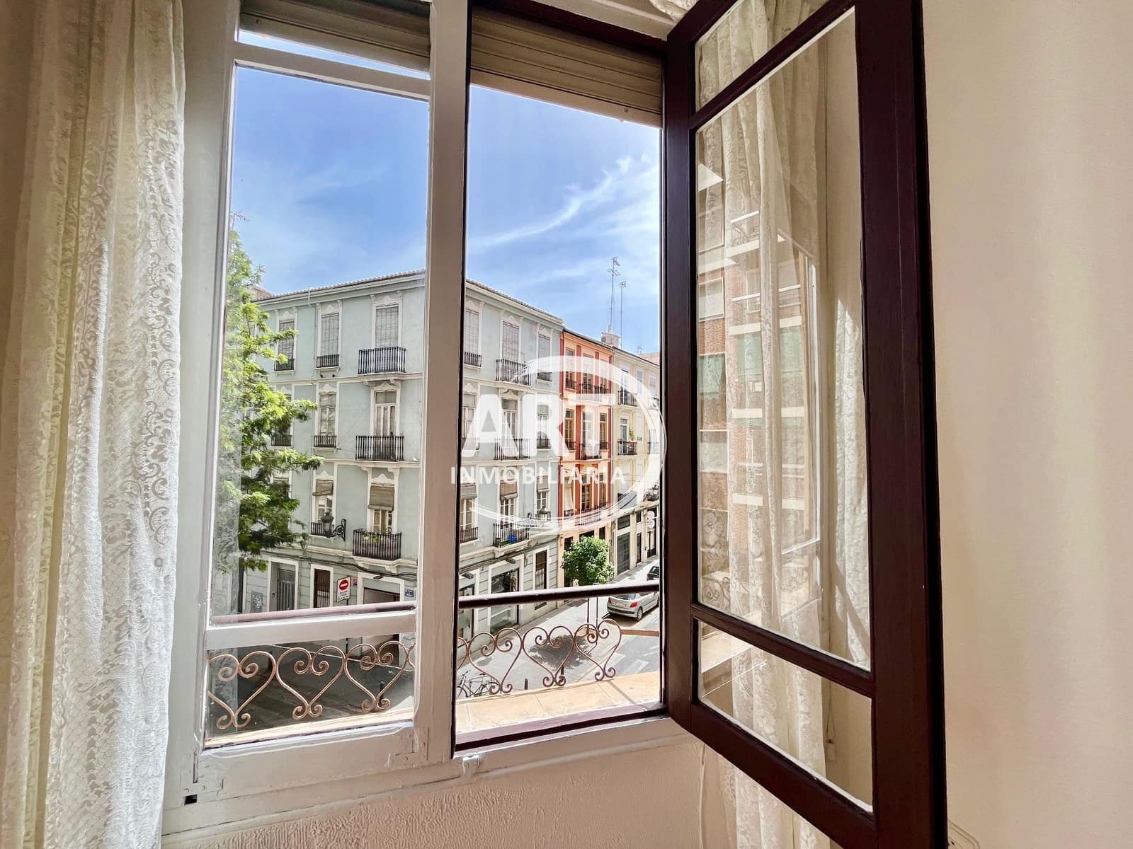 3 slaapkamer Flat te huur in Valencia stad - € 1.700 (Ref: 9919321)