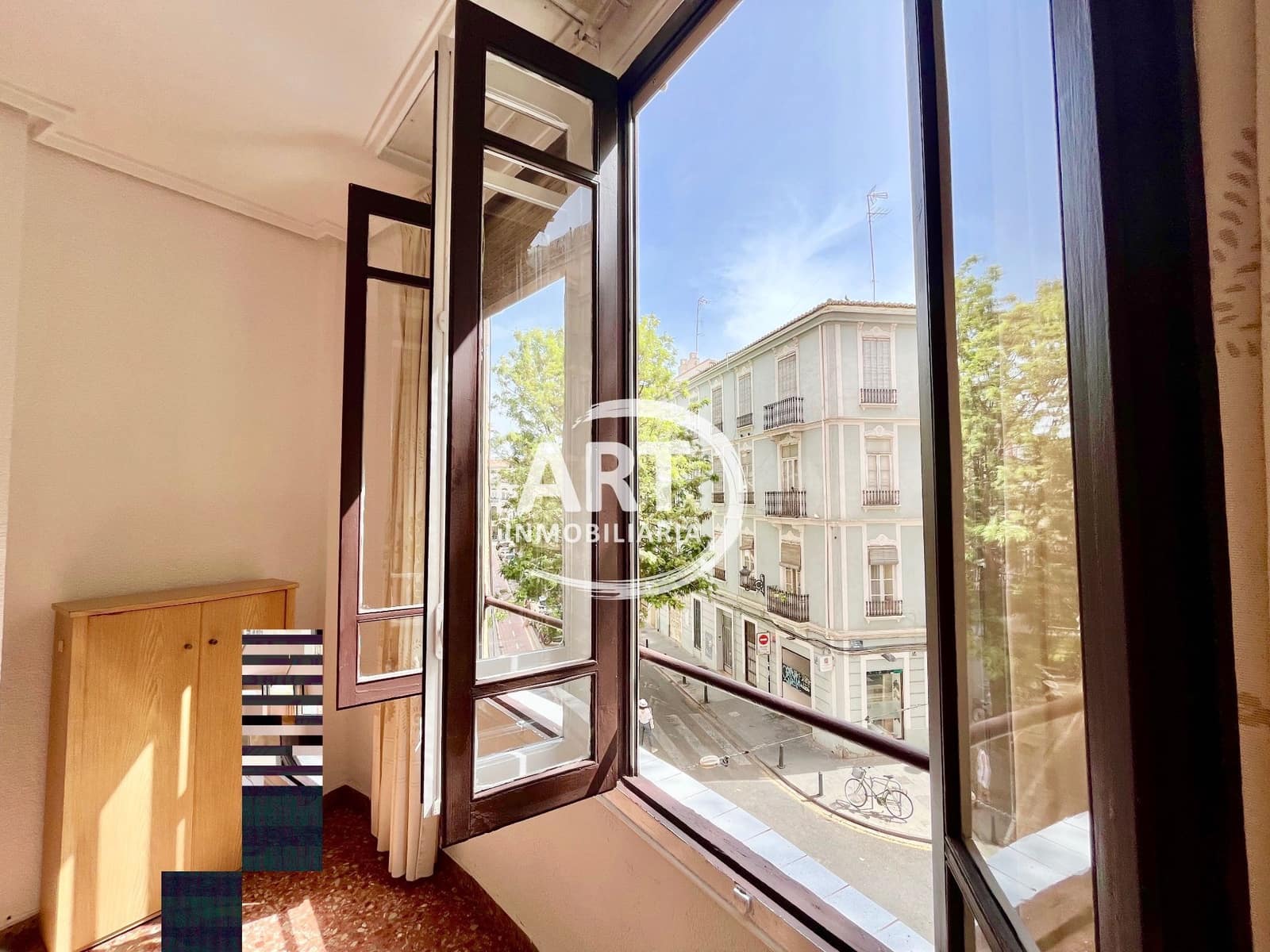 3 slaapkamer Flat te huur in Valencia stad - € 1.700 (Ref: 9919321)