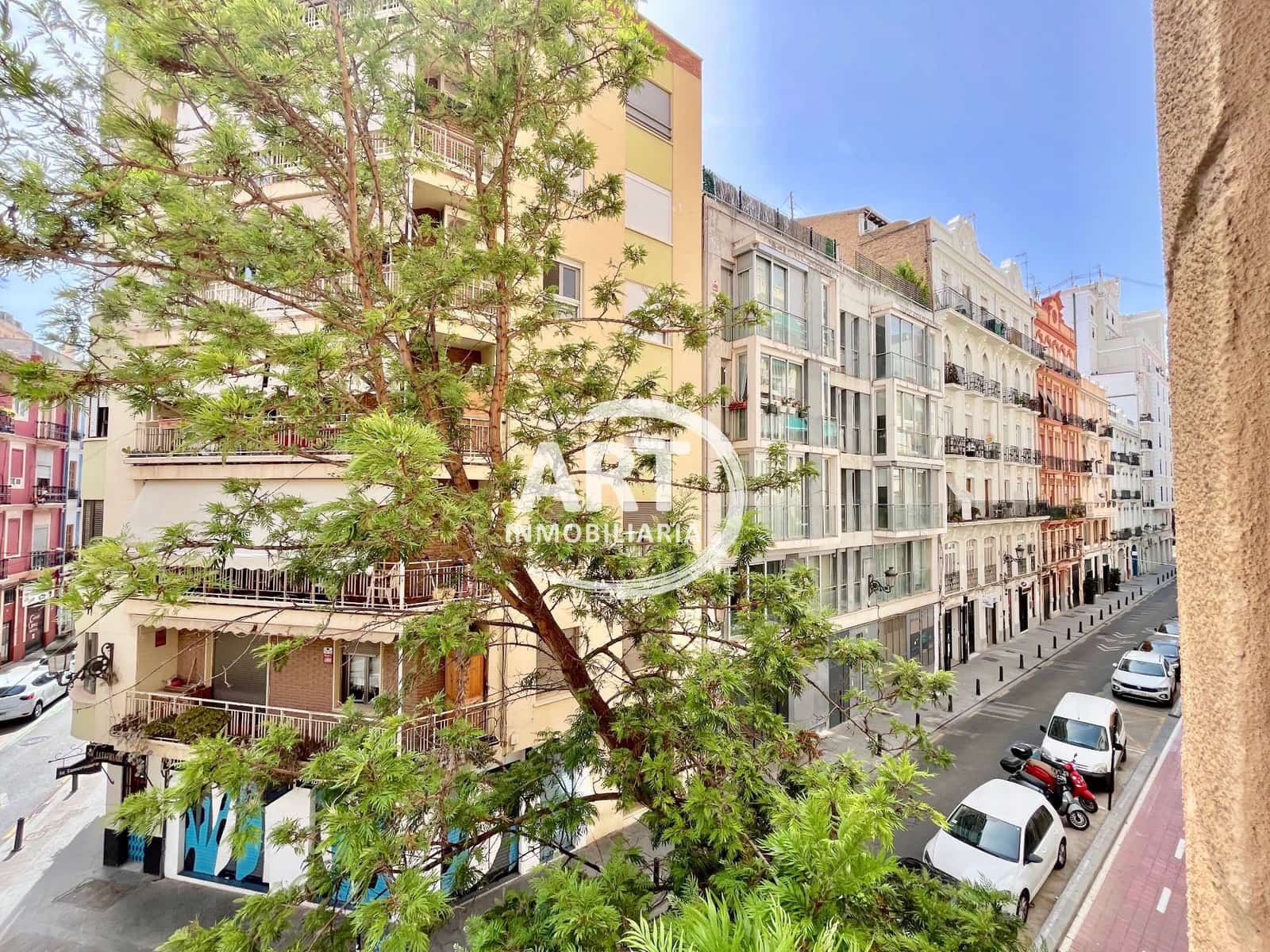 3 slaapkamer Flat te huur in Valencia stad - € 1.700 (Ref: 9919321)