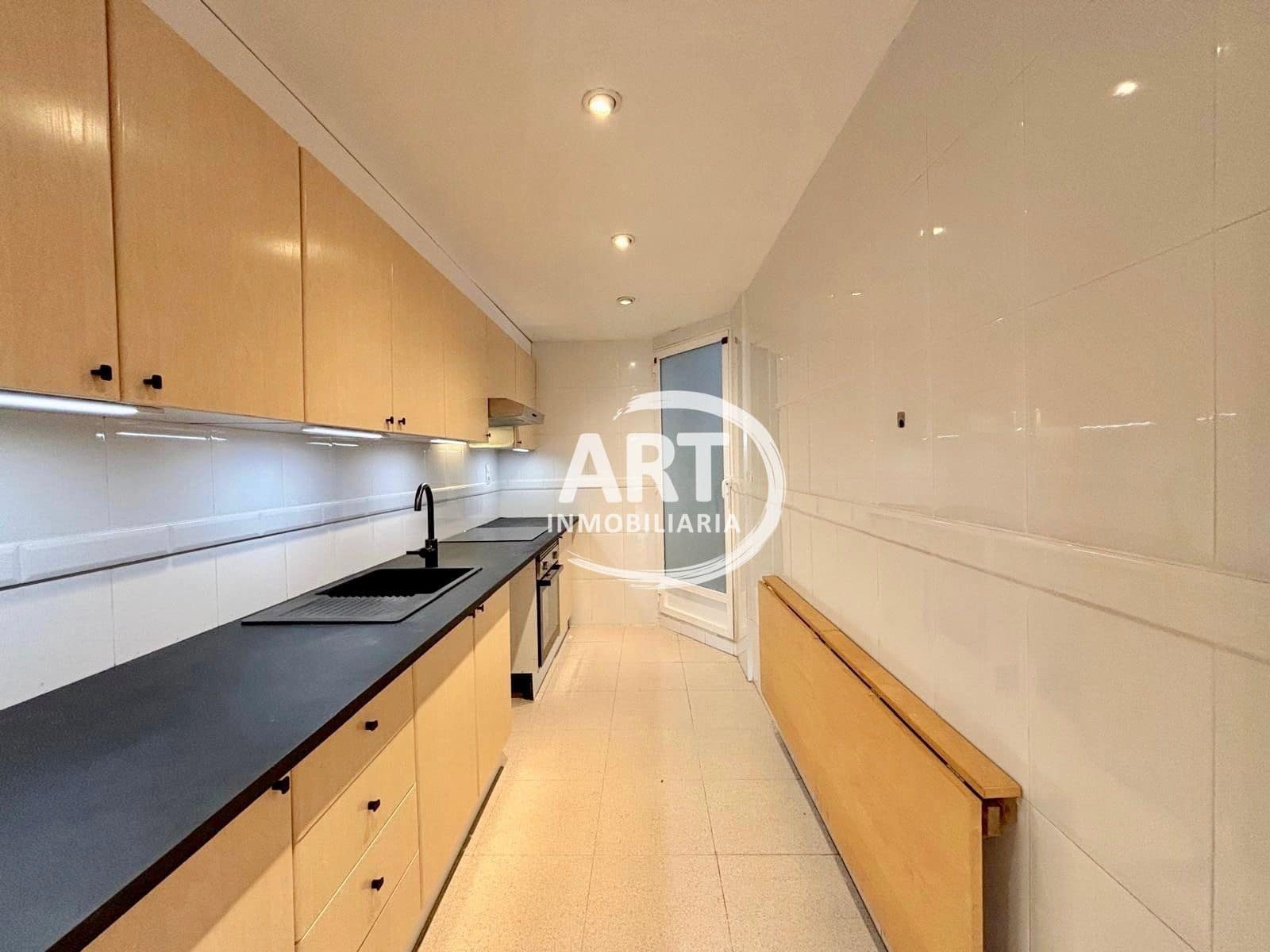 3 camera da letto Appartamento da affittare in L'Eliana con piscina garage - 1.500 € (Rif: 9921652)